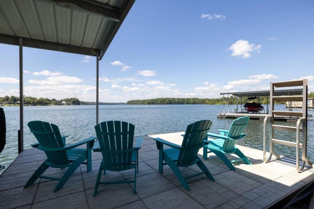 New Home, Dock, Kayaks, Game Room, Water Views Winchester Exterior photo